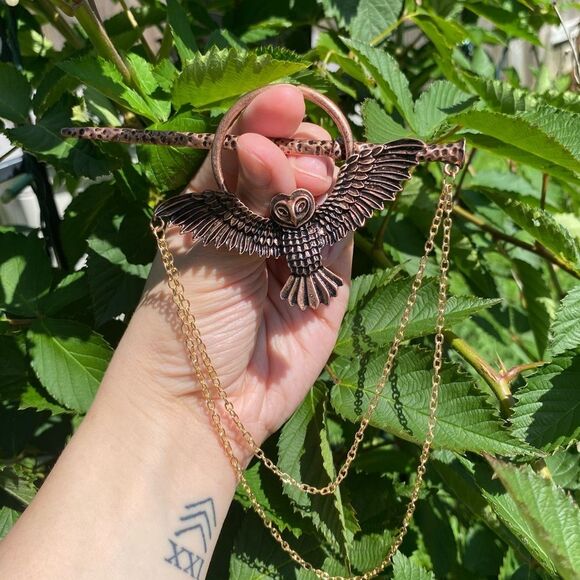 Bohemian Bronze Owl Hairpin with chain accent engraved detailing NEW - Picture 2 of 8